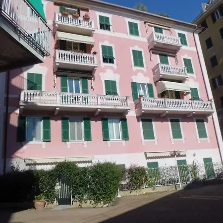 Davanti Al Mare E Al Parco Apartment Rapallo